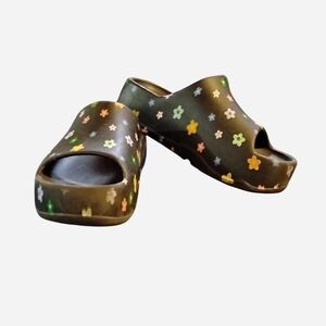 Art Class Girls Floral Platform Slides - Black Multi-Color Daisy - Size 13
